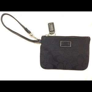 COACH WRISTLET BLACK CANVAS PURSE POUCH HANG ON